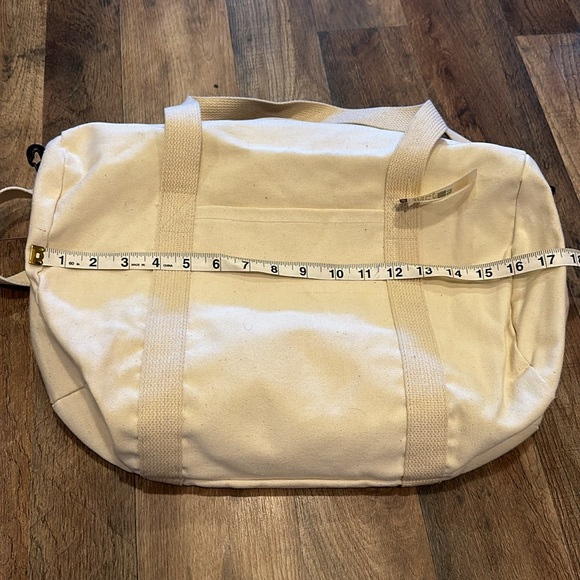 Vintage Dead Stock Amanda Smith Duffle - Picture 9 of 10